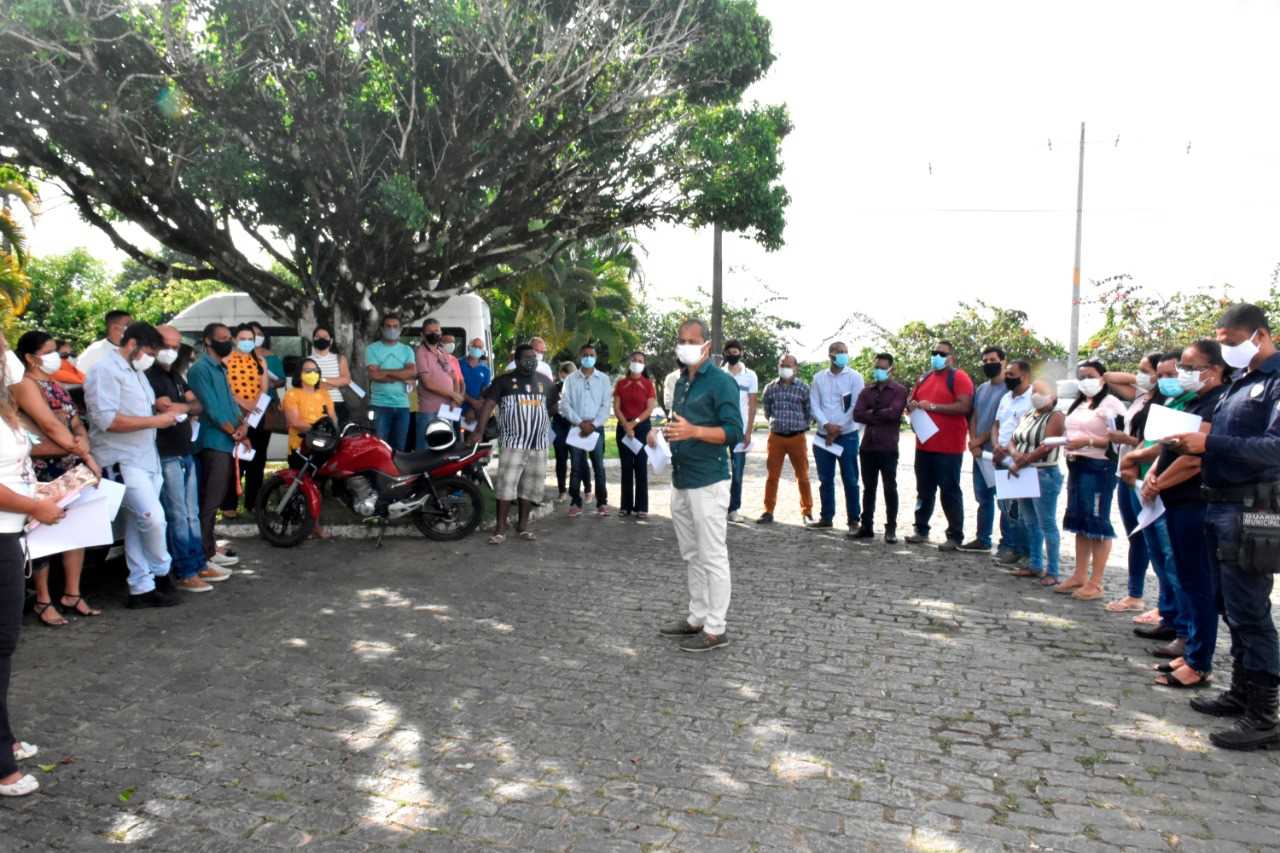 Camacã: Prefeito Paulo do Gás faz recepção aos funcionários da Prefeitura